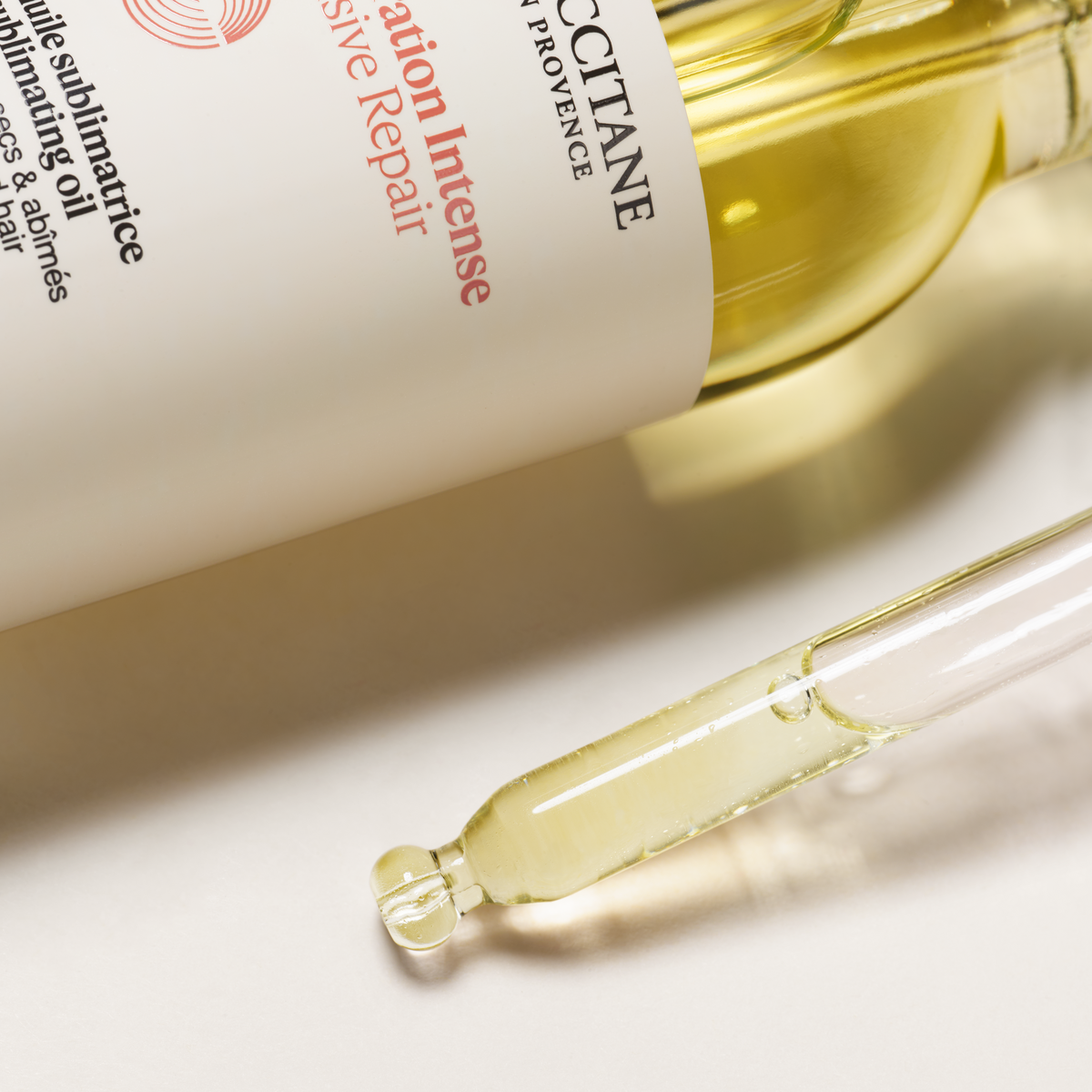 Възстановяващо олио за коса